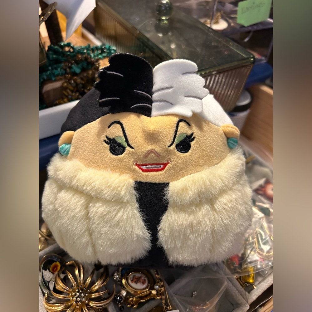 Squishmallows Cruella Plush
